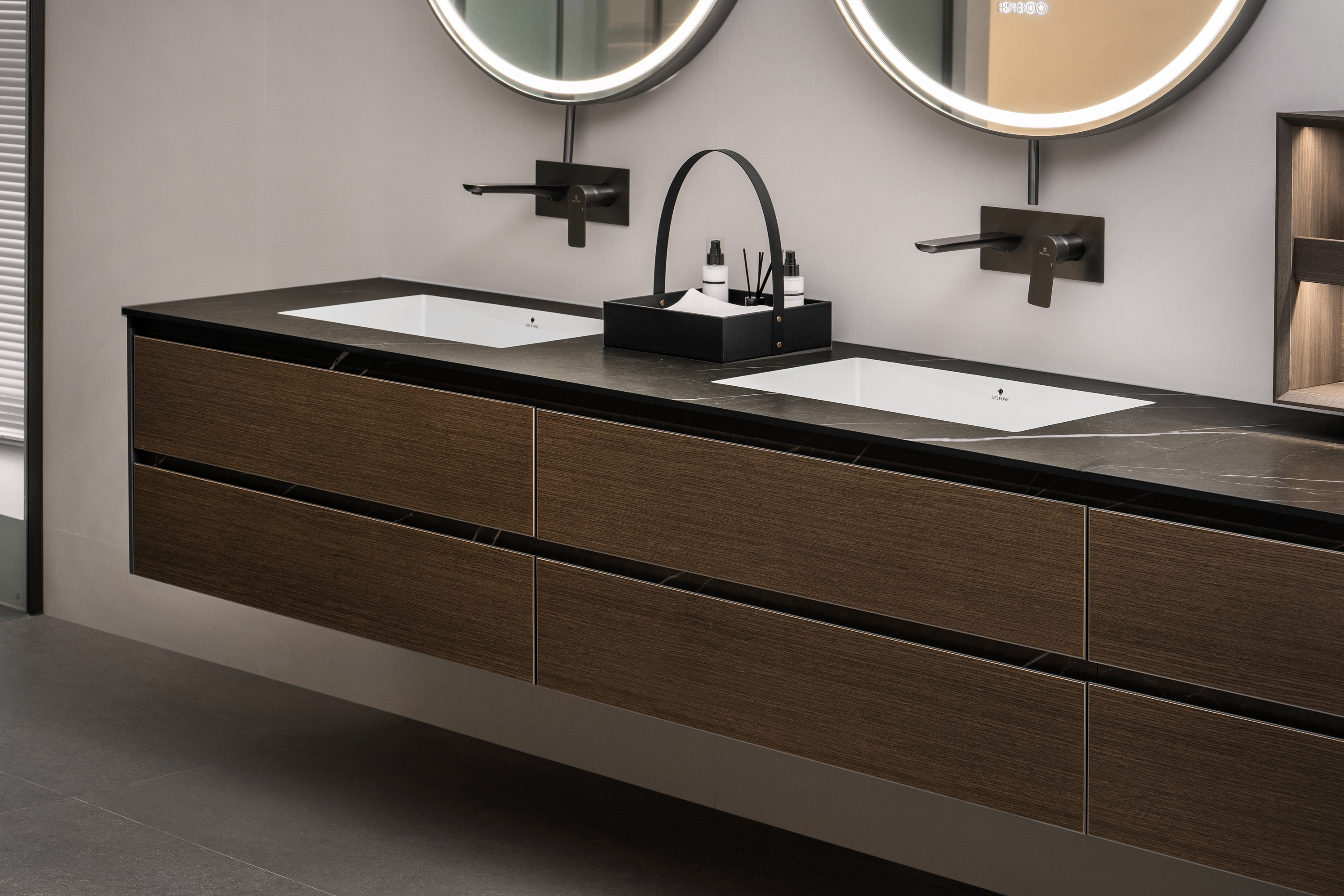 Gilded Series showcase 7